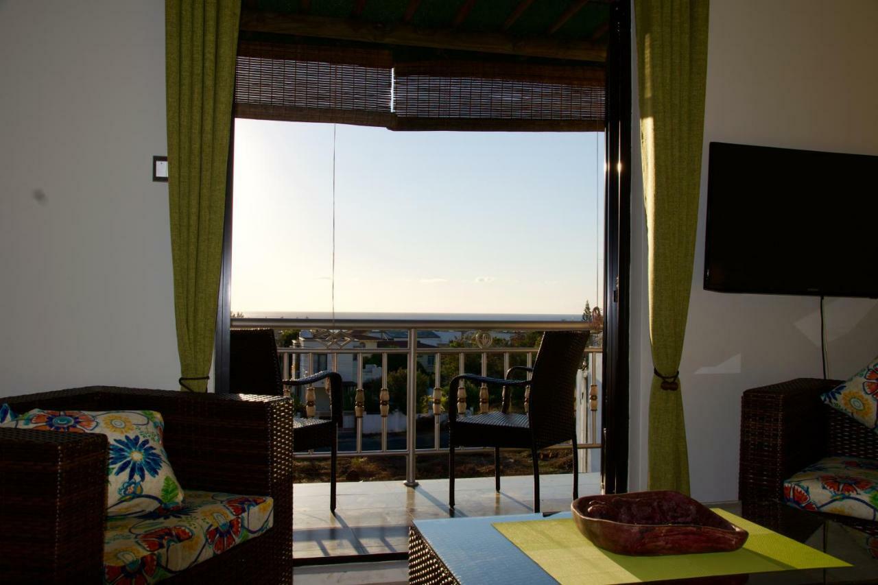 Zanana Penthouse Apartment Flic en Flac Exterior photo