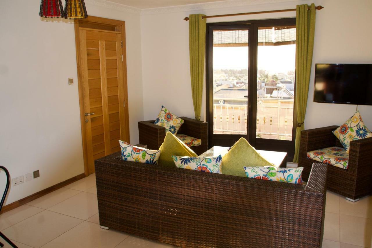 Zanana Penthouse Apartment Flic en Flac Exterior photo